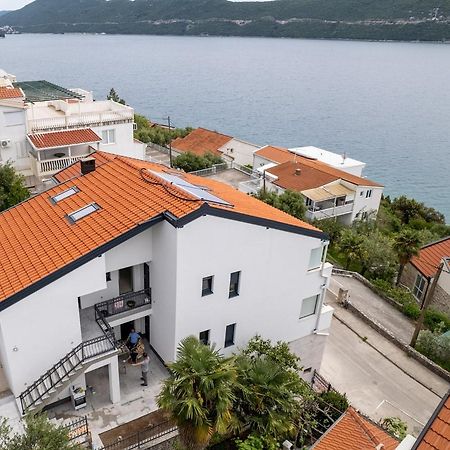 Villa Emina Sa Privatnom Plazom I Parkingom Neum Exterior photo