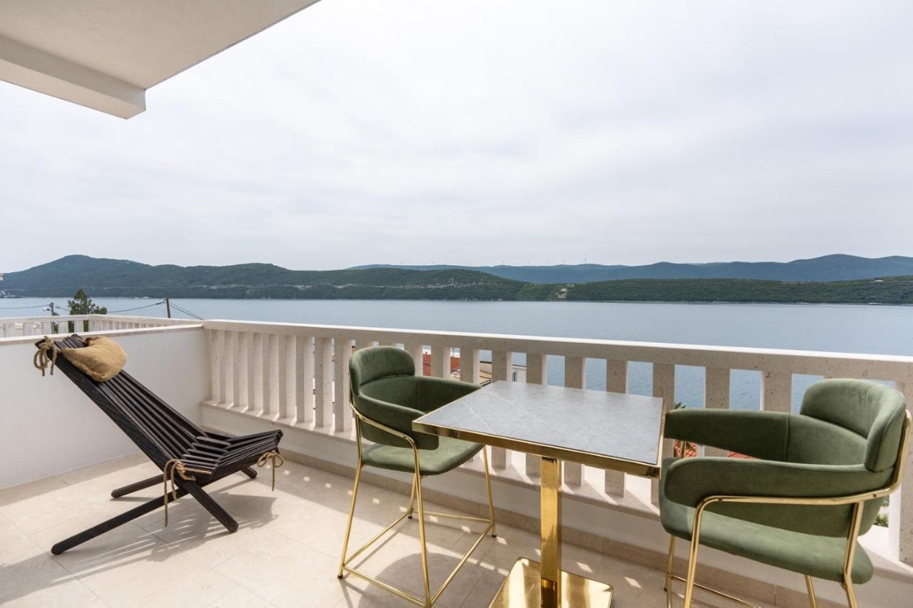 Villa Emina Sa Privatnom Plazom I Parkingom Neum Exterior photo
