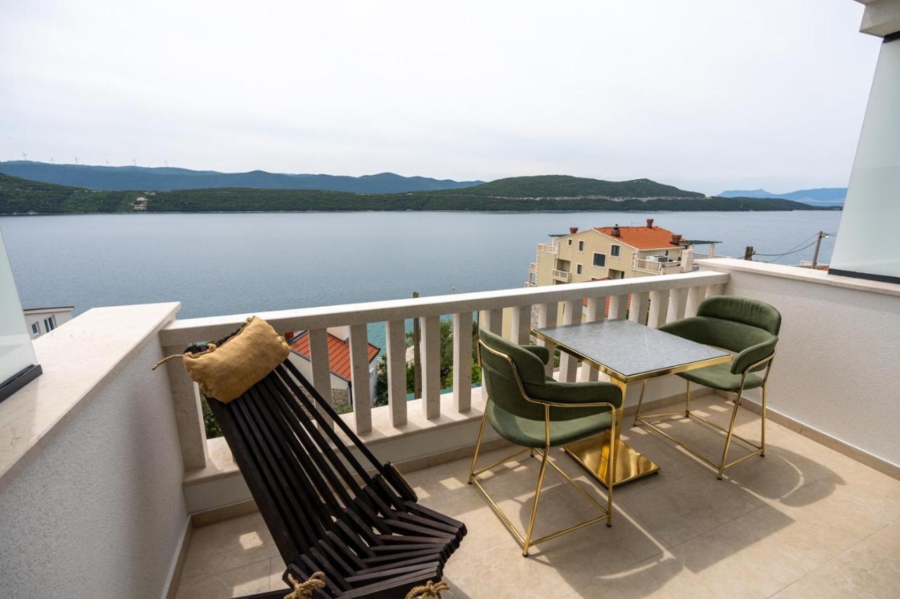 Villa Emina Sa Privatnom Plazom I Parkingom Neum Exterior photo