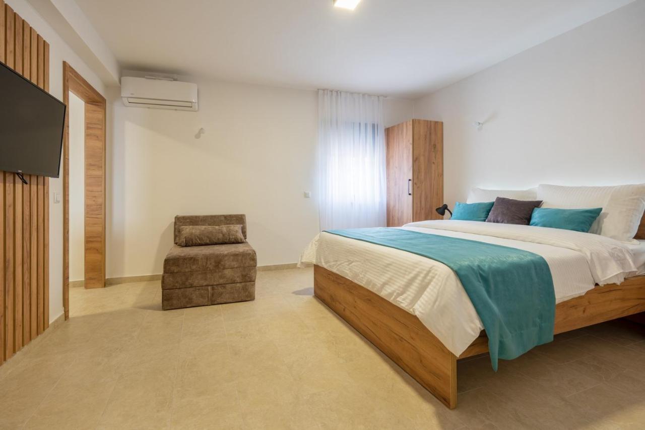 Villa Emina Sa Privatnom Plazom I Parkingom Neum Exterior photo