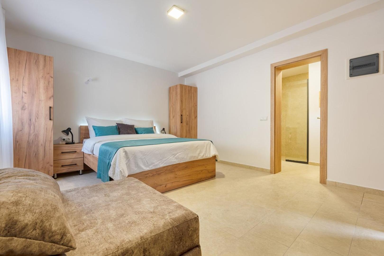 Villa Emina Sa Privatnom Plazom I Parkingom Neum Exterior photo
