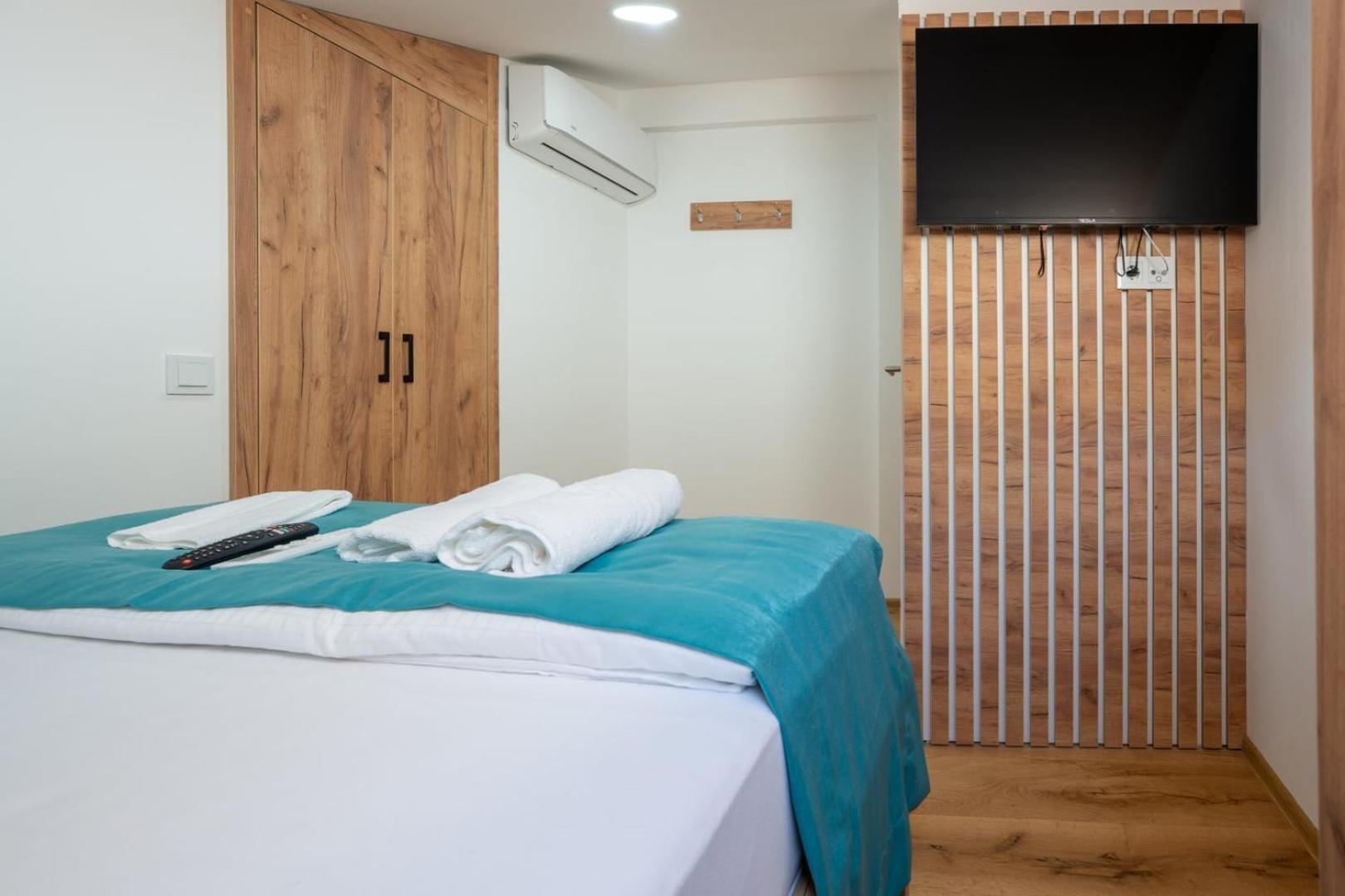 Villa Emina Sa Privatnom Plazom I Parkingom Neum Exterior photo